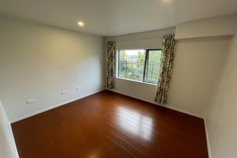 Photo of property in 77a Royal Road, Massey, Auckland, 0614