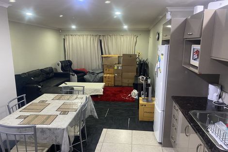 Photo of property in 20 Salford Crescent, Flat Bush, Auckland, 2019