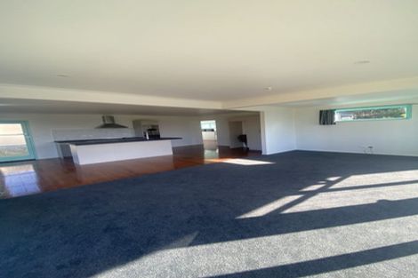 Photo of property in 31 View Road, Titahi Bay, Porirua, 5022
