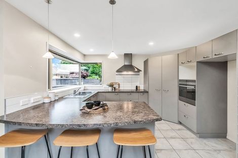 Photo of property in 10 Cyclamen Place, Aidanfield, Christchurch, 8025
