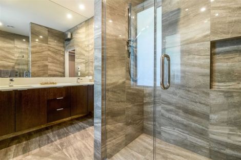 Photo of property in 43 Waiwetu Street, Fendalton, Christchurch, 8052