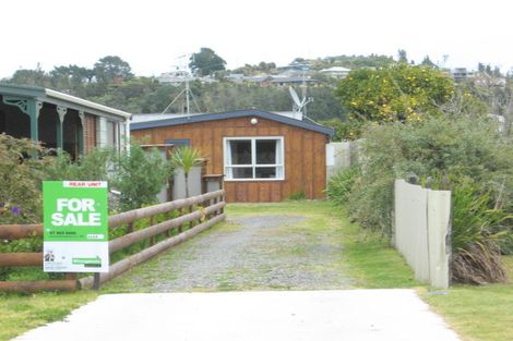 Photo of property in 213 Kiwi Road, Whangamata, 3620