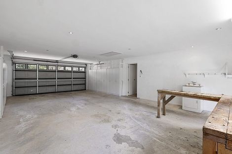 Photo of property in 72 Karamea Street, Whalers Gate, New Plymouth, 4310