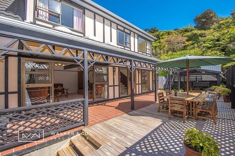 Photo of property in 10 Pioneer Grove, Silverstream, Upper Hutt, 5019