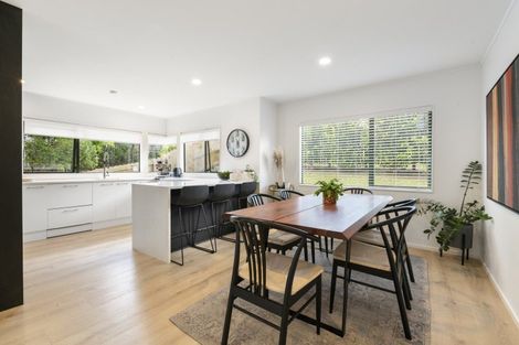 Photo of property in 7/1 Valley Road, Northcote, Auckland, 0626