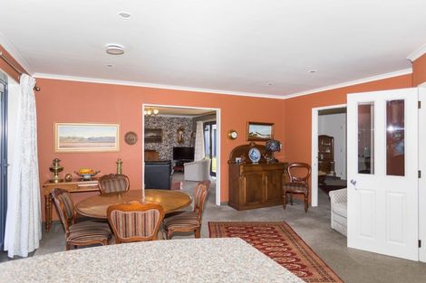 Photo of property in 1 Guinane Street, Dannevirke, 4930