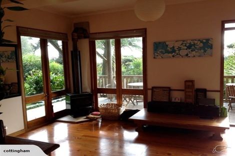 Photo of property in 122 Lone Kauri Road, Karekare, New Lynn, 0772