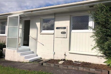 Photo of property in 1/45 The Avenue, Lynfield, Auckland, 1042