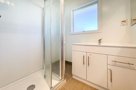 Photo of property in 1/12 Meadway, Sunnyhills, Auckland, 2010