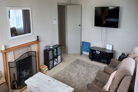 Photo of property in 13 Emere Place, Meremere, Mercer, 2474