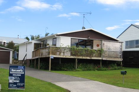 Photo of property in 11 Rawhiti Place, Snells Beach, 0920