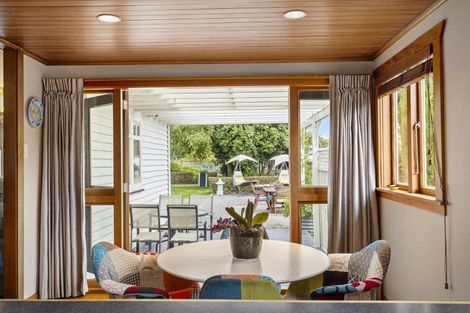 Photo of property in 2 Church Street, Amberley, 7410