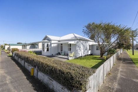 Photo of property in 19 Carey Street, Waitara, 4320