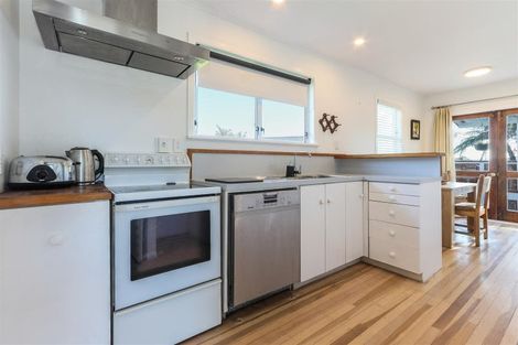 Photo of property in 32 Reeve Road, Owhata, Rotorua, 3010