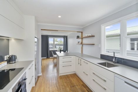 Photo of property in 188 Tremaine Avenue, Westbrook, Palmerston North, 4412