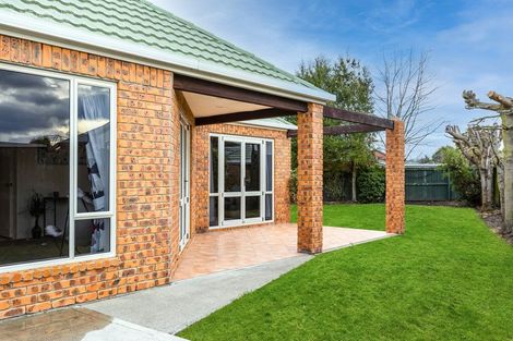 Photo of property in 24 Carmana Gardens, Rangiora, 7400