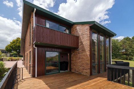 Photo of property in 70 Grand Vue Road, Kawaha Point, Rotorua, 3010