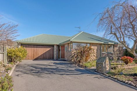 Photo of property in 27 Ballarat Road, Rangiora, 7400