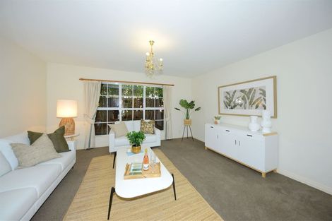 Photo of property in 233 Avonhead Road, Avonhead, Christchurch, 8042