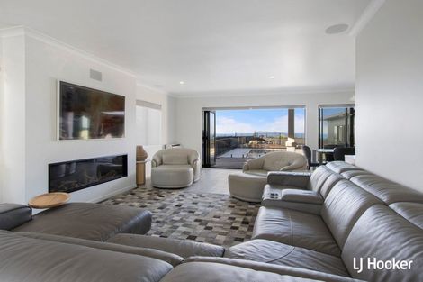 Photo of property in 33 The Crescent, Waihi Beach, 3611