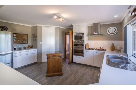 Photo of property in 125 Winters Road, Mairehau, Christchurch, 8052