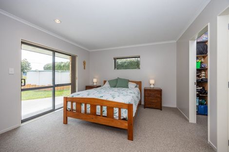 Photo of property in 17 Haultain Street, Kihikihi, Te Awamutu, 3800