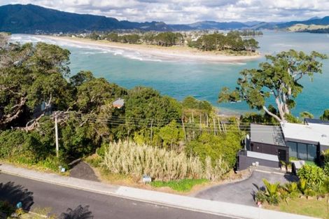 Photo of property in 11 Tairua Terrace, Tairua, 3508