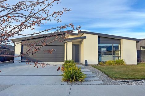 Photo of property in 8 Kohinoor Lane, Cromwell, 9310