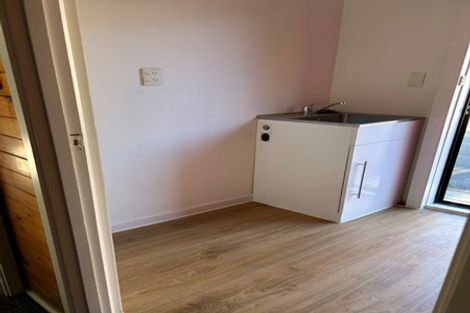 Photo of property in 2/33 Anzac Street, Takapuna, Auckland, 0622