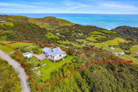 Photo of property in 66 Constable Road, Muriwai, Waimauku, 0881