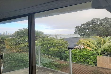 Photo of property in 2/59 Norwood Road, Bayswater, Auckland, 0622