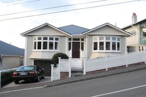 Photo of property in 33 Rodrigo Road, Kilbirnie, Wellington, 6022