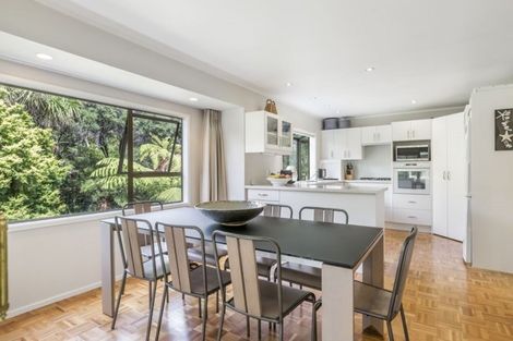 Photo of property in 19 Portsea Place, Chatswood, Auckland, 0626