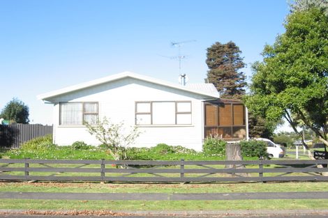 Photo of property in 9 Ronald Place, Manurewa, Auckland, 2102