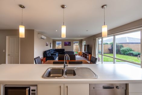 Photo of property in 12 Richmond Avenue, Halswell, Christchurch, 8025