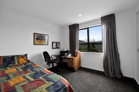 Photo of property in 14 Waitaha Place, Bell Block, New Plymouth, 4312