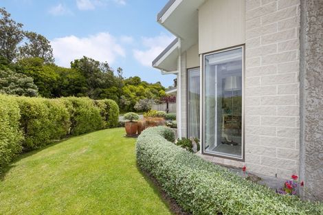 Photo of property in 82 Rimu Street, Waikanae, 5036