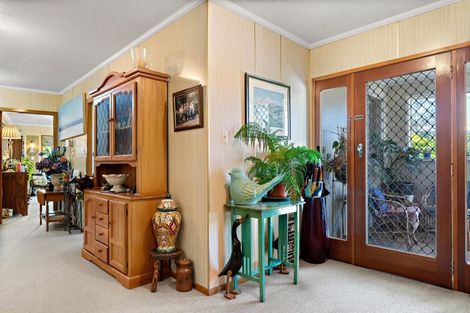 Photo of property in 13 Fairbrother Street, Carterton, 5713