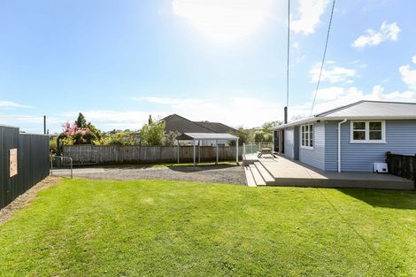 Photo of property in 89 Frankley Road, Frankleigh Park, New Plymouth, 4310