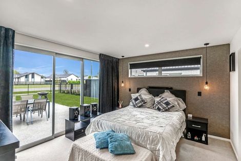 Photo of property in 8 John Raven Lane, Woodend, 7610