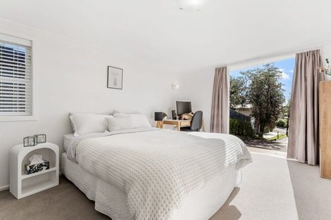 Photo of property in 11b Waiora Road, Stanmore Bay, Whangaparaoa, 0932