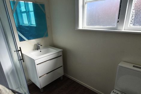 Photo of property in 1 Coles Crescent, Papakura, 2110