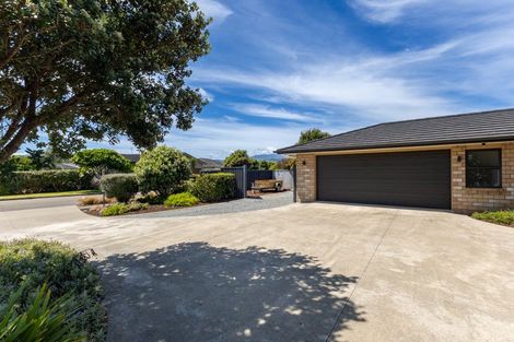 Photo of property in 4 Pateke Way, Paraparaumu Beach, Paraparaumu, 5032
