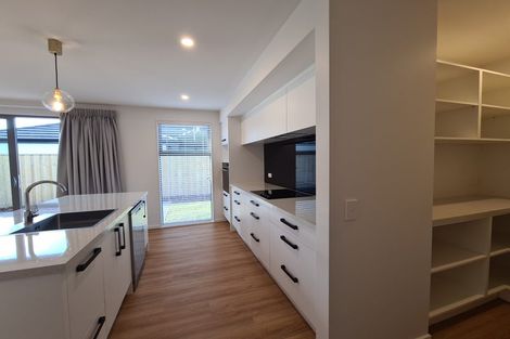 Photo of property in 38 Mehrtens Crescent, Woodend, 7691