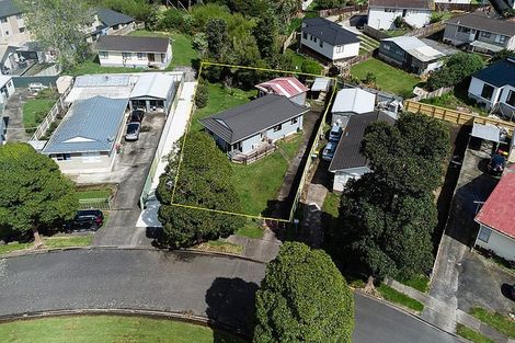 Photo of property in 32 Chantelle Place, Papatoetoe, Auckland, 2025