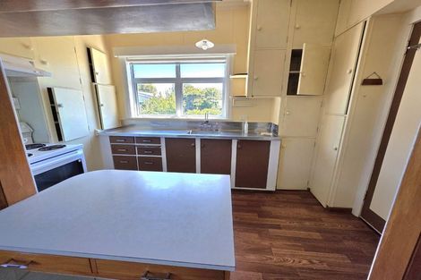 Photo of property in 13 Ngaio Street, Strandon, New Plymouth, 4312