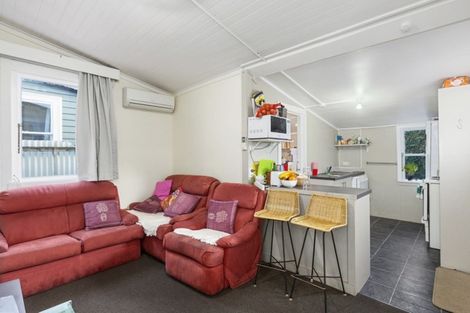 Photo of property in 8 Mackenzie Street, North Dunedin, Dunedin, 9016