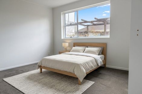 Photo of property in 5 Mcleod Road, Henderson, Auckland, 0612