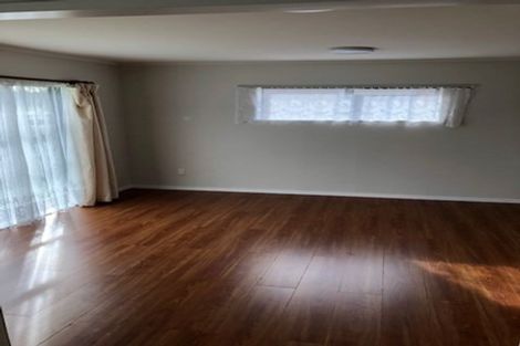 Photo of property in 2/328 Bucklands Beach Road, Bucklands Beach, Auckland, 2012