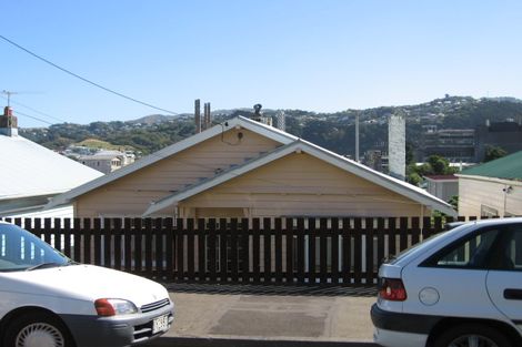 Photo of property in 12 Coromandel Street, Newtown, Wellington, 6021